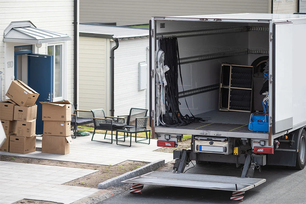 Moving Companies in Toronto